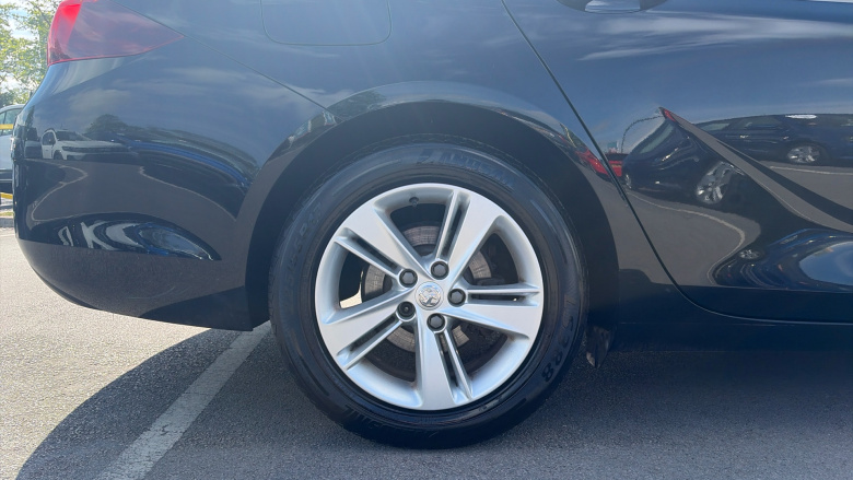Vauxhall Insignia 1.5T SRi Nav 5dr Petrol Hatchback